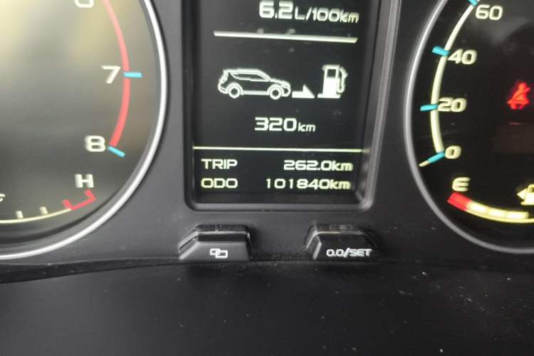 Used Geely Auto Vision X6 2016 1.3T CVT Luxury Model Odometer Close Up