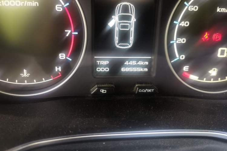 Used Geely Auto Vision X6 2016 1.8L Manual Luxury Model Odometer Close Up