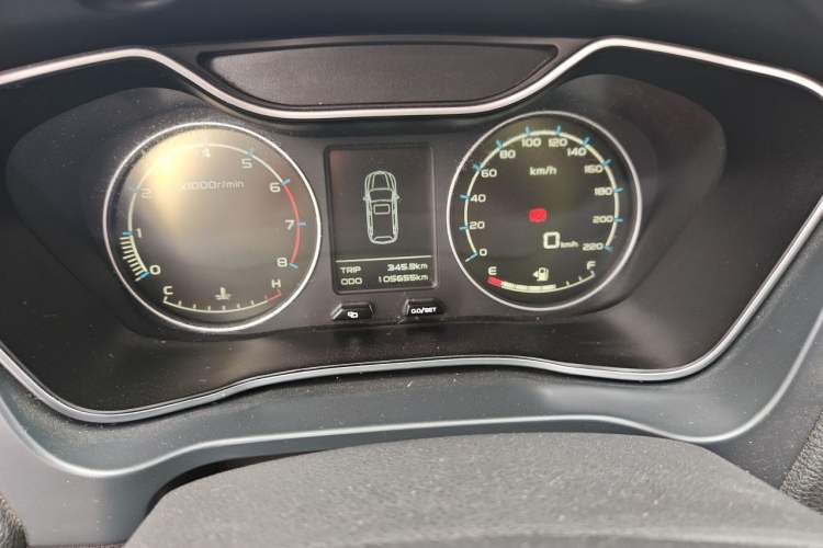 Used Geely Auto Vision X6 2016 1.8L Manual Luxury Model Odometer Close Up