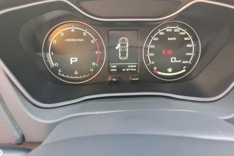 Used Geely Auto Vision X6 2016 1.3T CVT Luxury Model Odometer Close Up