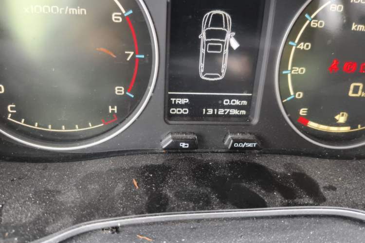 Used Geely Auto Vision X6 2016 1.8L Manual Luxury Model Odometer Close Up