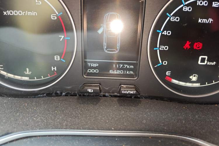 Used Geely Auto Vision X6 2016 1.8L Manual Luxury Model Odometer Close Up