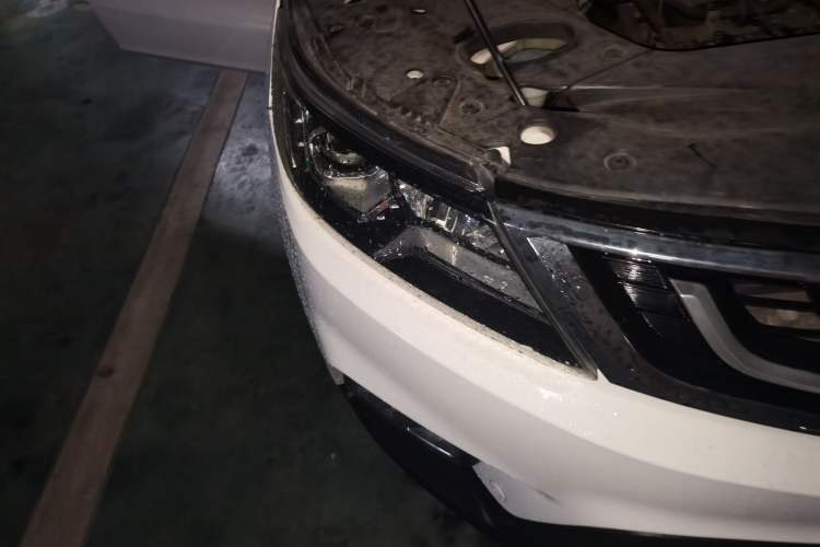 Used Geely Auto Vision X6 2016 1.3T CVT Flagship Model Right Front Headlight