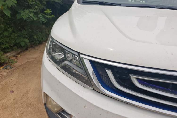 Used Geely Auto Vision X6 2016 1.8L Manual Luxury Model Right Front Headlight