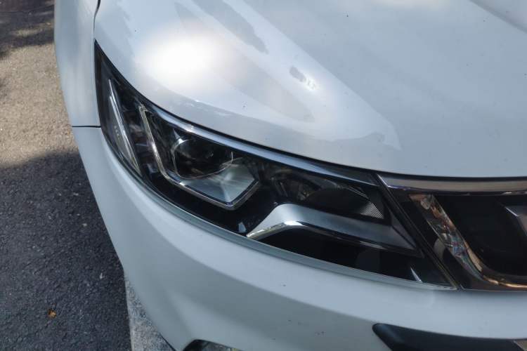 Used Geely Auto Vision X6 2016 1.8L Manual Luxury Model Right Front Headlight