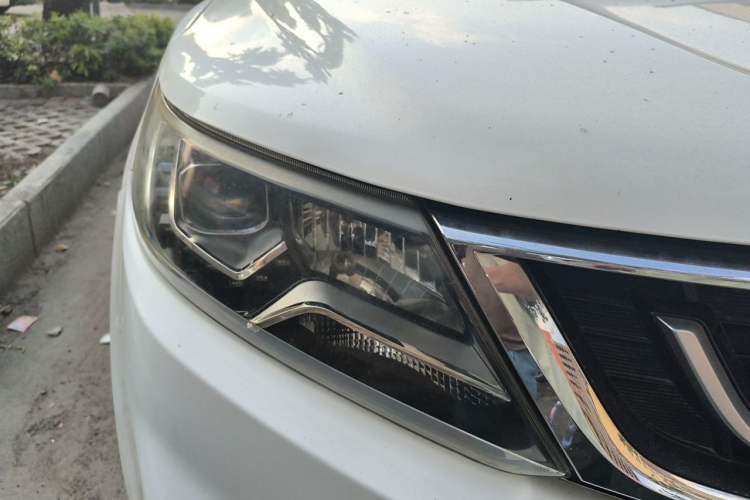 Used Geely Auto Vision X6 2016 1.3T CVT Luxury Model Right Front Headlight
