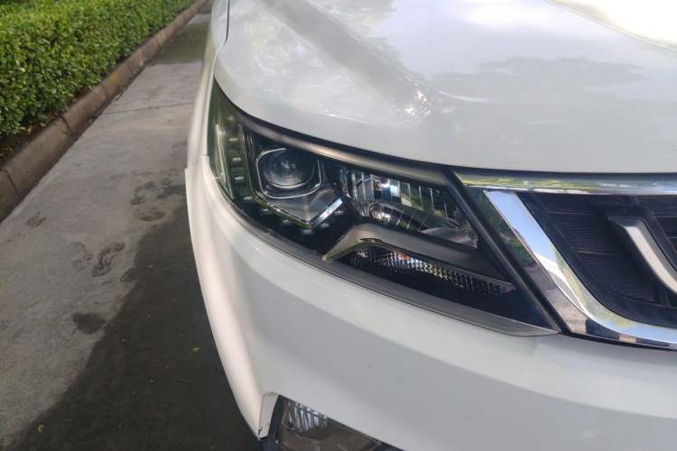 Used Geely Auto Vision X6 2016 1.8L Manual Luxury Model Right Front Headlight