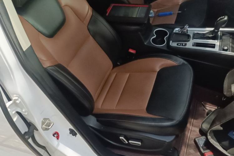 Used Geely Auto Vision X6 2016 1.3T CVT Flagship Model Right Front Seat