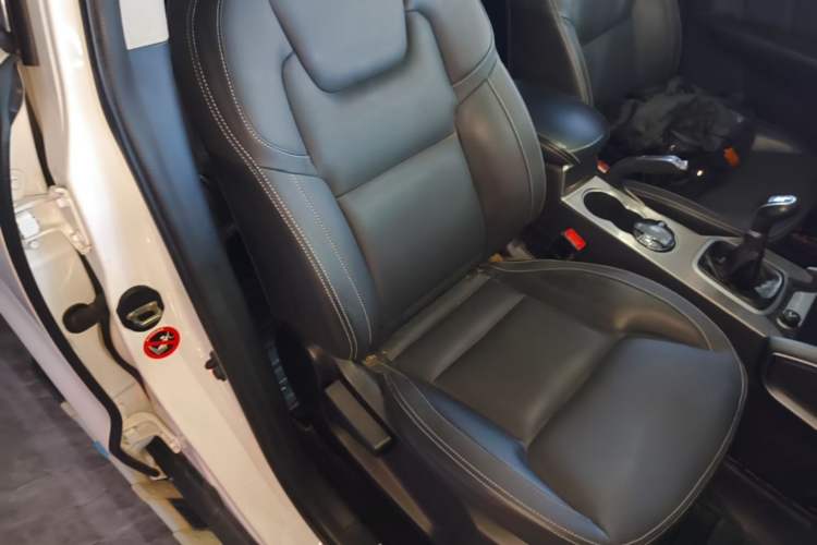 Used Geely Auto Vision X6 2016 1.8L Manual Luxury Model Right Front Seat