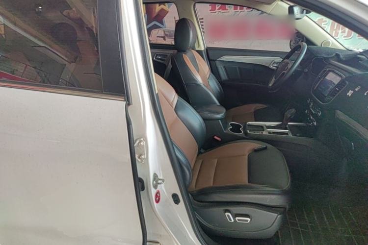 Used Geely Auto Vision X6 2016 1.3T CVT Flagship Model Right Front Seat