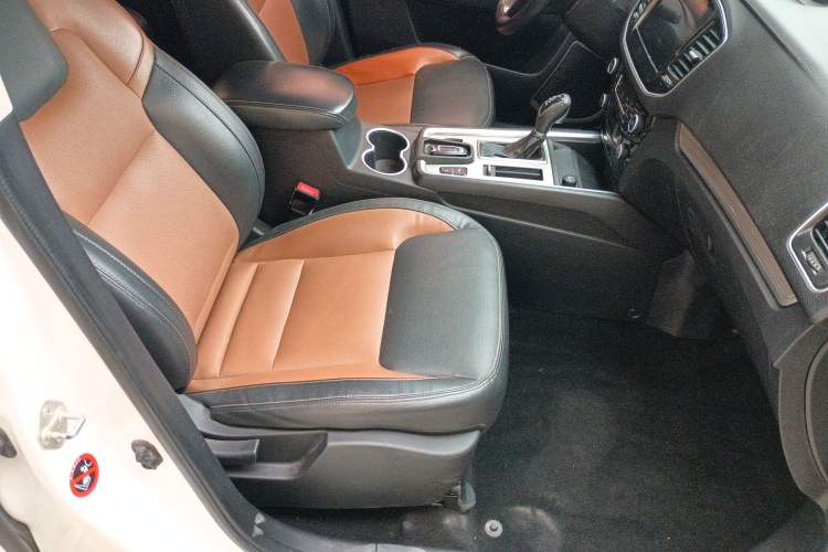 Used Geely Auto Vision X6 2016 1.3T CVT Luxury Model Right Front Seat