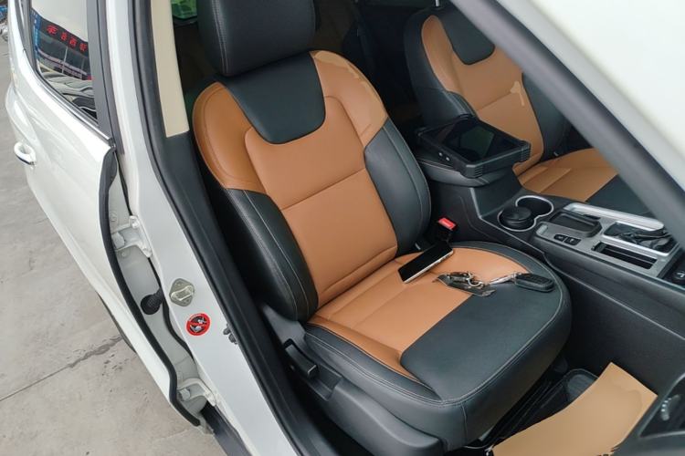 Used Geely Auto Vision X6 2016 1.3T CVT Luxury Model Right Front Seat