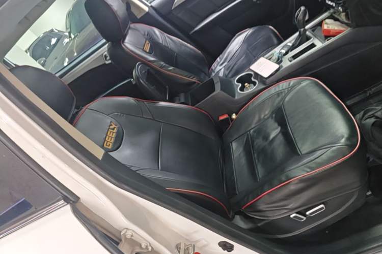 Used Geely Auto Vision X6 2016 1.3T CVT Flagship Model Right Front Seat