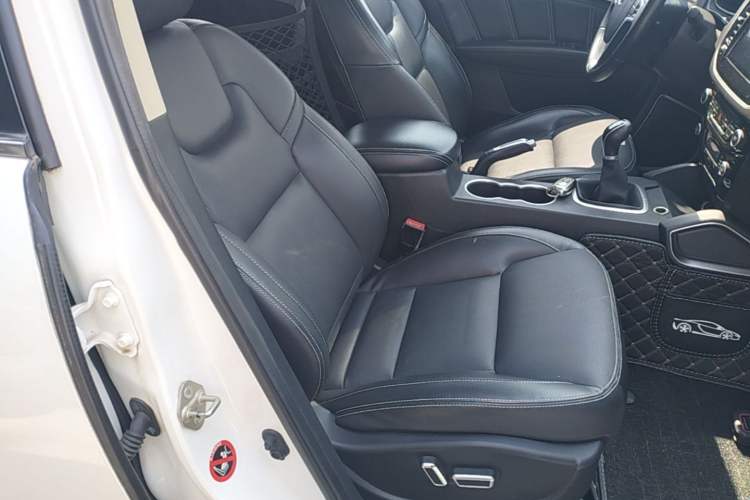 Used Geely Auto Vision X6 2016 1.8L Manual Luxury Model Right Front Seat