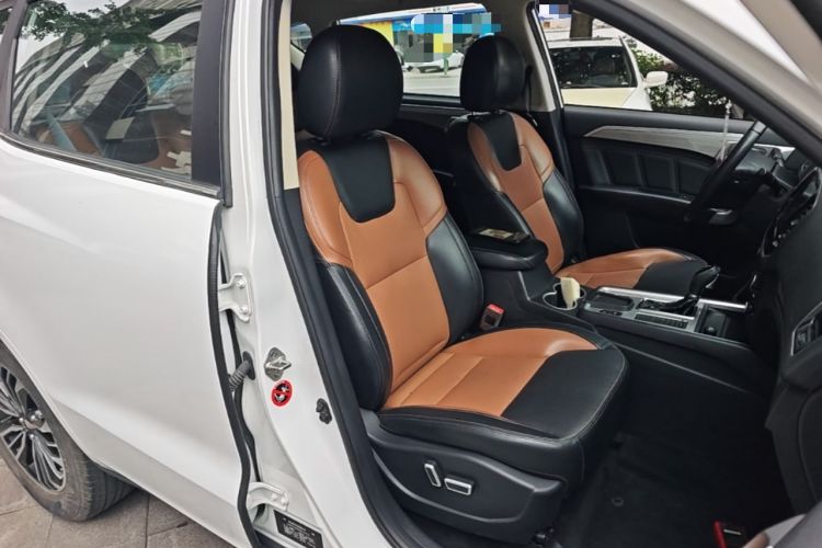Used Geely Auto Vision X6 2016 1.3T CVT Flagship Model Right Front Seat