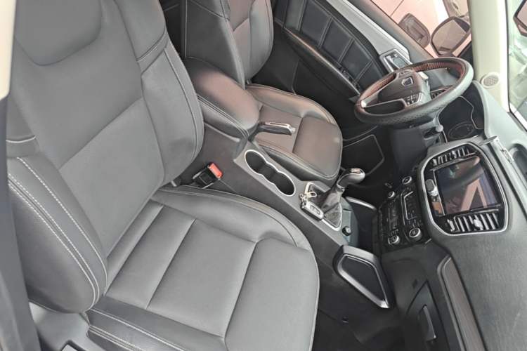 Used Geely Auto Vision X6 2016 1.8L Manual Luxury Model Right Front Seat
