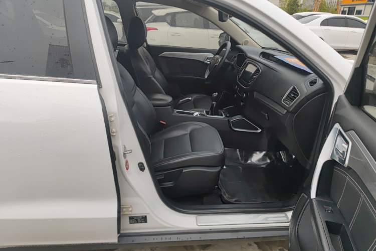 Used Geely Auto Vision X6 2016 1.8L Manual Luxury Model Right Front Seat