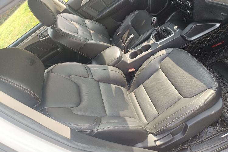 Used Geely Auto Vision X6 2016 1.8L Manual Luxury Model Right Front Seat