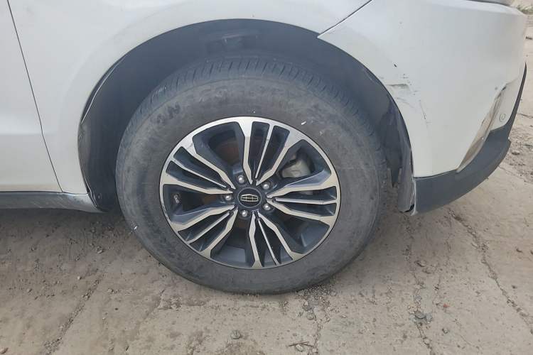 Used Geely Auto Vision X6 2016 1.8L Manual Luxury Model Right Front Wheel Hub