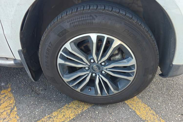 Used Geely Auto Vision X6 2016 1.8L Manual Luxury Model Right Front Wheel Hub