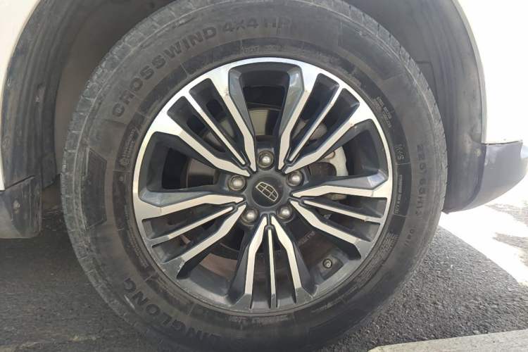 Used Geely Auto Vision X6 2016 1.8L Manual Luxury Model Right Front Wheel Hub