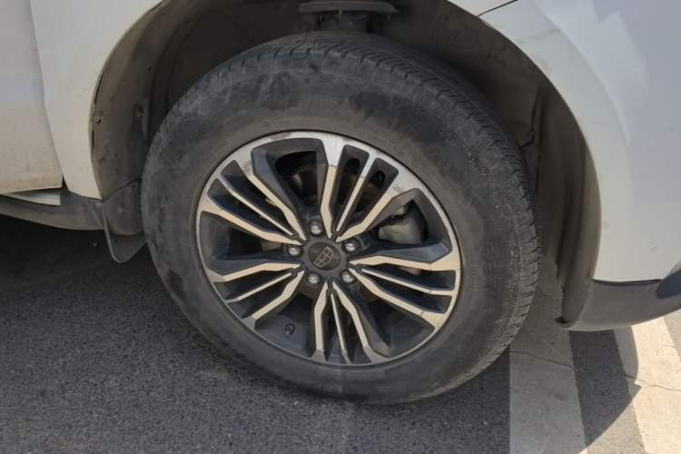 Used Geely Auto Vision X6 2016 1.3T CVT Luxury Model Right Front Wheel Hub