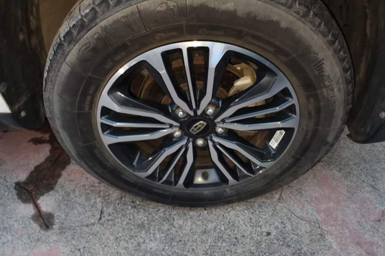 Used Geely Auto Vision X6 2016 1.8L Manual Luxury Model Right Front Wheel Hub