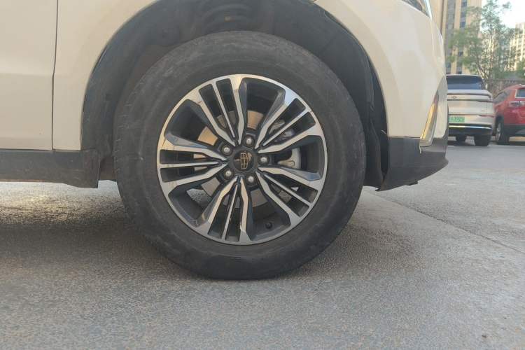 Used Geely Auto Vision X6 2016 1.8L Manual Luxury Model Right Front Wheel Hub