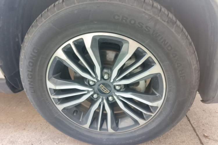 Used Geely Auto Vision X6 2016 1.8L Manual Luxury Model Right Front Wheel Hub