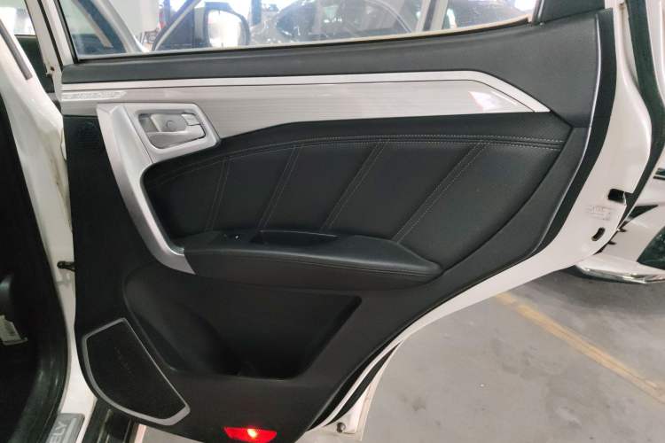 Used Geely Auto Vision X6 2016 1.3T CVT Flagship Model Right Rear Door Interior