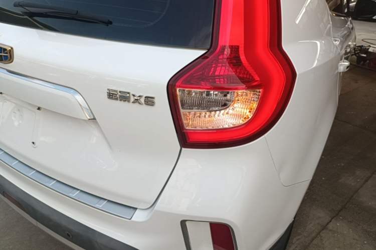 Used Geely Auto Vision X6 2016 1.8L Manual Luxury Model Right Rear Taillight