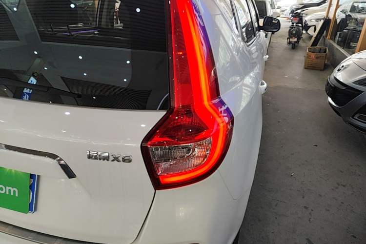 Used Geely Auto Vision X6 2016 1.8L Manual Luxury Model Right Rear Taillight