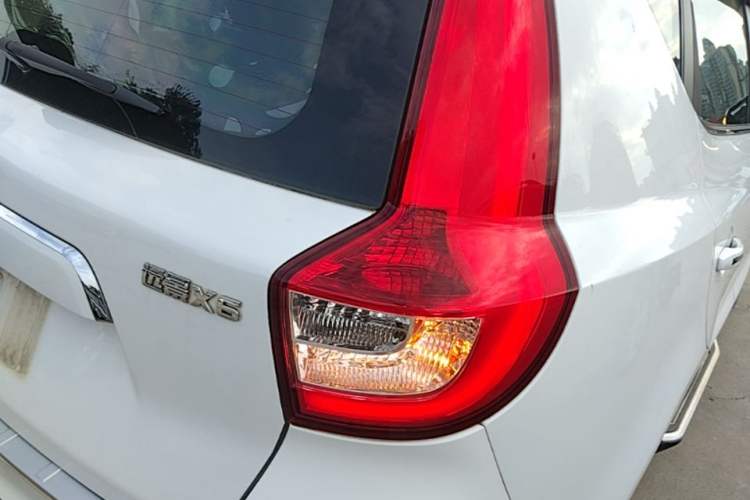 Used Geely Auto Vision X6 2016 1.3T CVT Luxury Model Right Rear Taillight