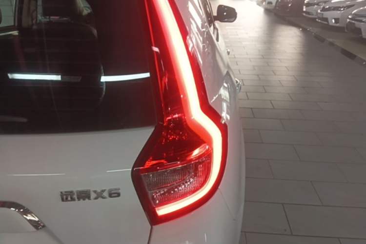 Used Geely Auto Vision X6 2016 1.3T CVT Luxury Model Right Rear Taillight