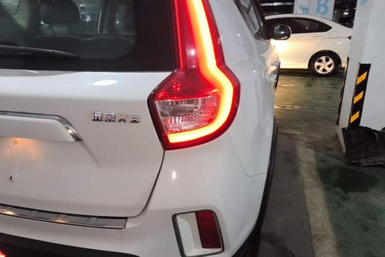 Used Geely Auto Vision X6 2016 1.8L Manual Luxury Model Right Rear Taillight