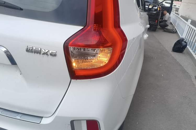 Used Geely Auto Vision X6 2016 1.8L Manual Luxury Model Right Rear Taillight