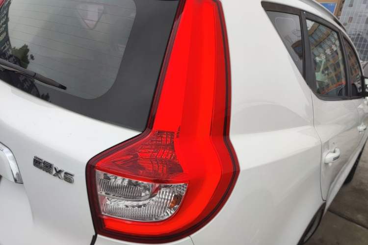 Used Geely Auto Vision X6 2016 1.3T CVT Luxury Model Right Rear Taillight