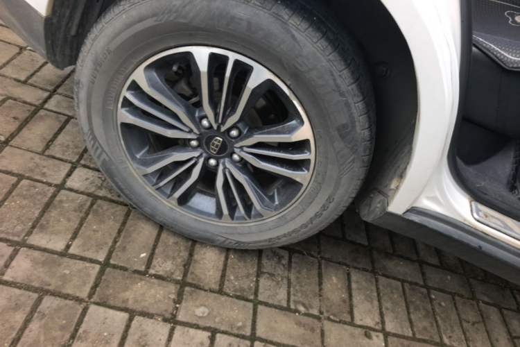 Used Geely Auto Vision X6 2016 1.8L Manual Luxury Model Right Rear Wheel Hub