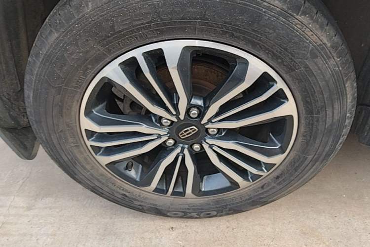Used Geely Auto Vision X6 2016 1.3T CVT Luxury Model Right Rear Wheel Hub