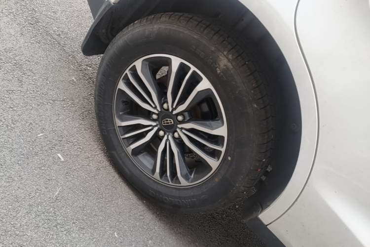 Used Geely Auto Vision X6 2016 1.8L Manual Luxury Model Right Rear Wheel Hub