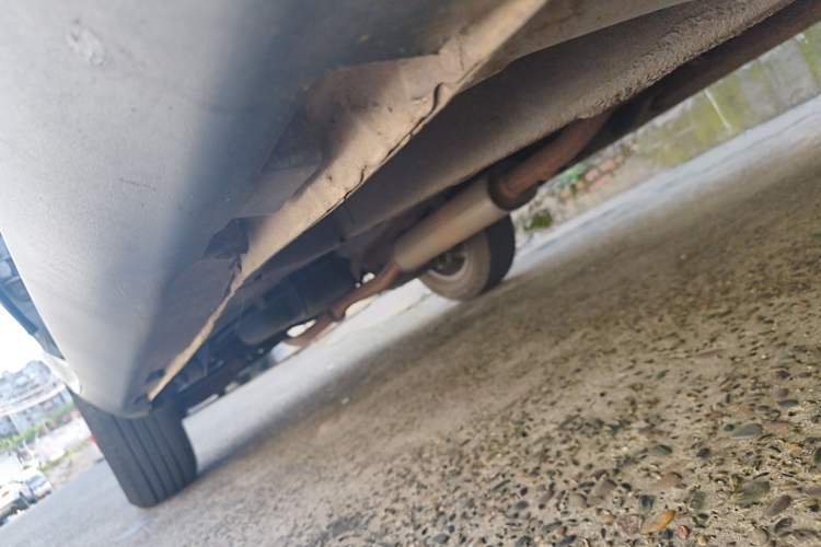 Used Geely Auto Vision X6 2016 1.3T CVT Luxury Model Right Side Sill