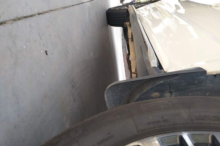 Used Geely Auto Vision X6 2016 1.8L Manual Luxury Model Right Side Sill