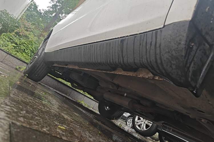 Used Geely Auto Vision X6 2016 1.3T CVT Luxury Model Right Side Sill
