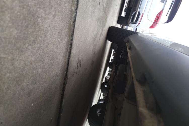 Used Geely Auto Vision X6 2016 1.3T CVT Luxury Model Right Side Sill