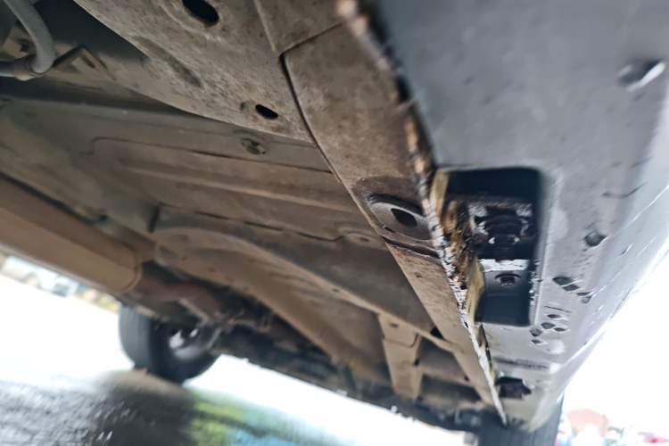 Used Geely Auto Vision X6 2016 1.3T CVT Luxury Model Right Side Sill