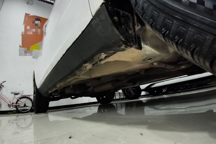Used Geely Auto Vision X6 2016 1.3T CVT Luxury Model Right Side Sill