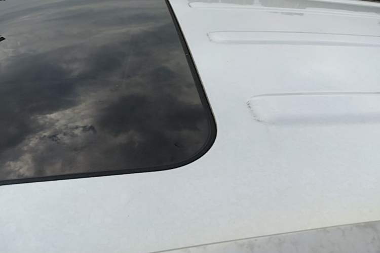 Used Geely Auto Vision X6 2016 1.3T CVT Luxury Model Roof