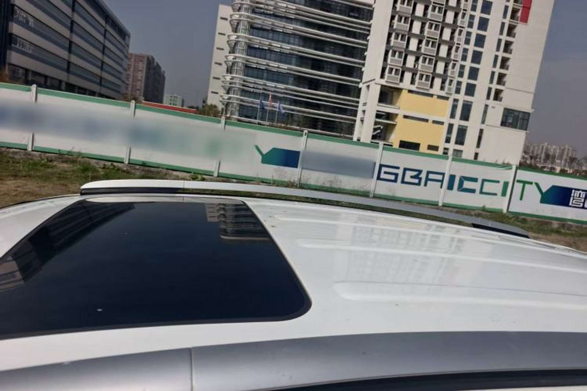Used Geely Auto Vision X6 2016 1.8L Manual Luxury Model Roof