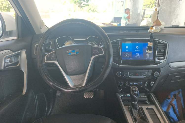 Used Geely Auto Vision X6 2016 1.3T CVT Flagship Model Steering Wheel