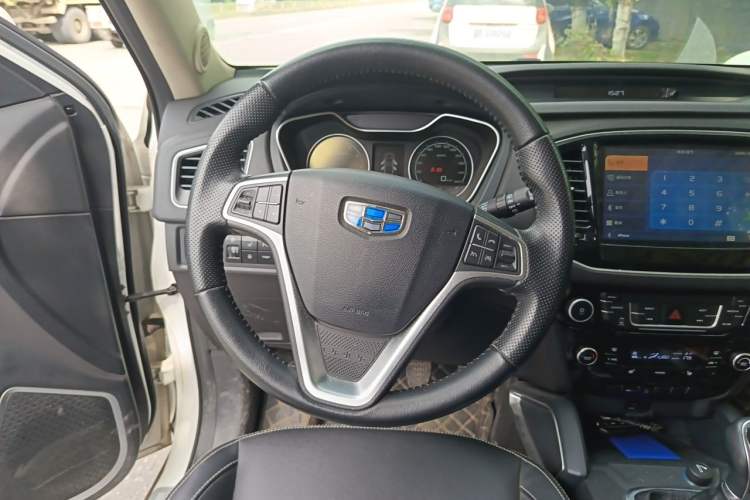 Used Geely Auto Vision X6 2016 1.8L Manual Luxury Model Steering Wheel